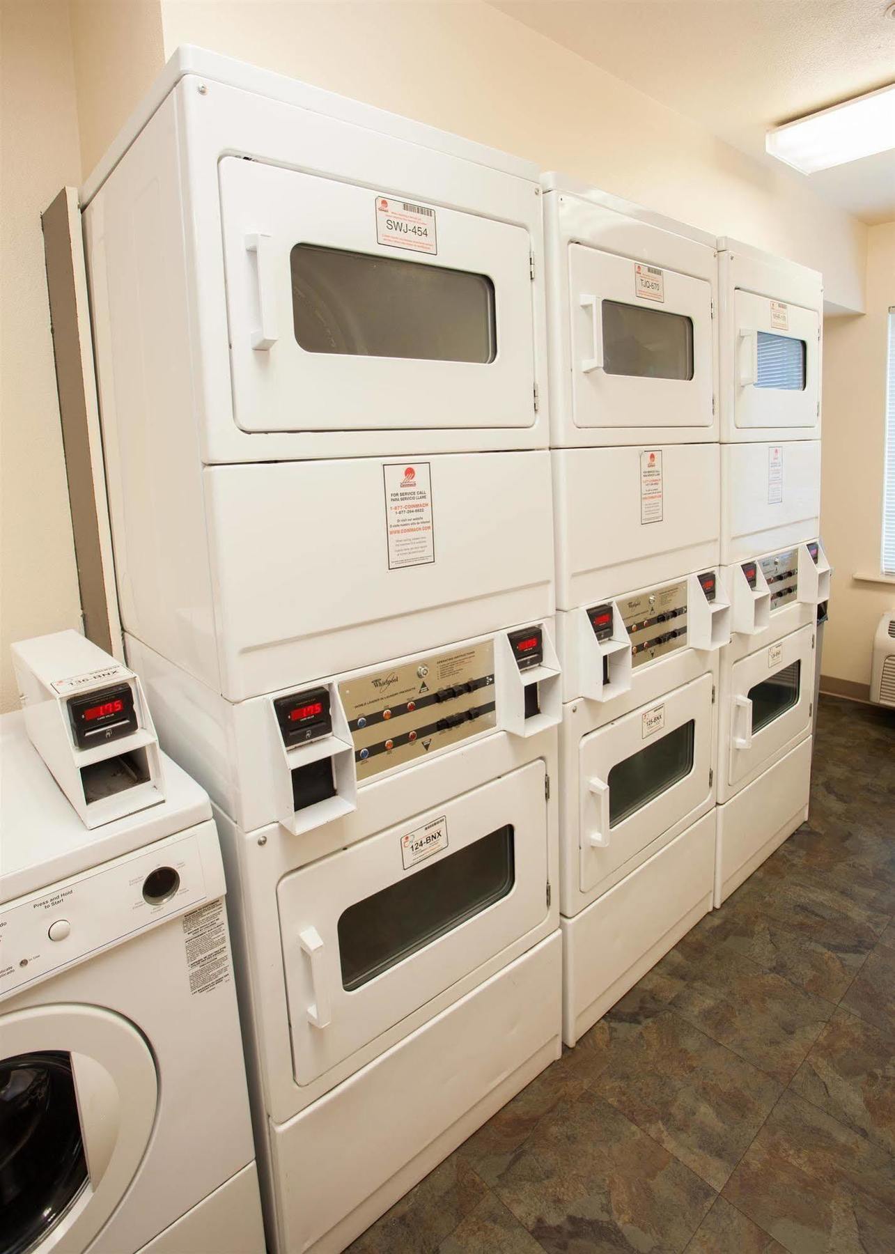 Extended Stay America Select Suites - Orlando - South Williamsburg Buitenkant foto